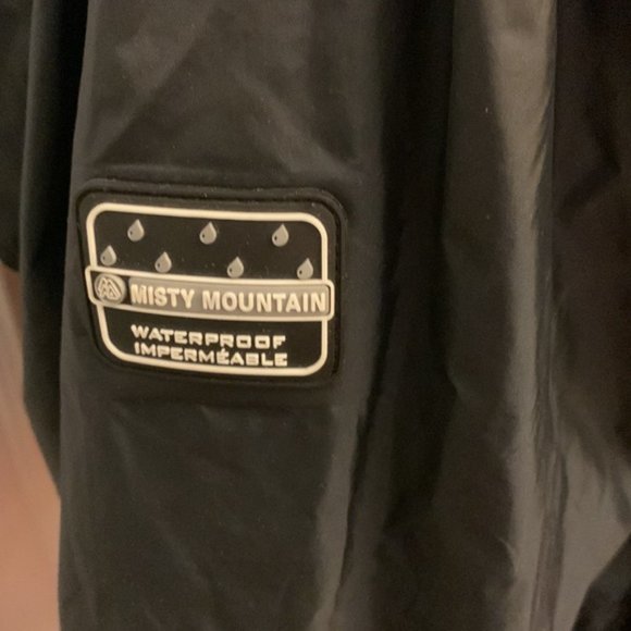 Misty mountain technical outerwear rain jacket - Picture 2 of 10